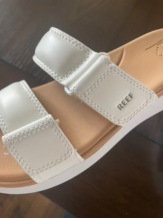 Reef Women’s White Double-Strap Slide Sandals with Tan Footbed - Picture 5 of 5